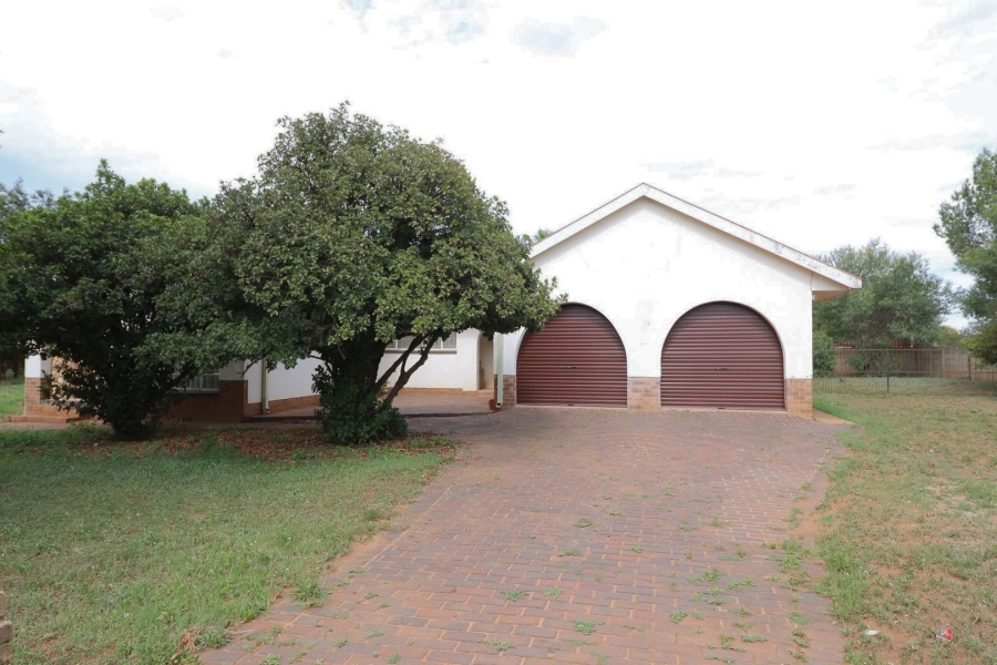 3 Bedroom Property for Sale in Meiringspark North West